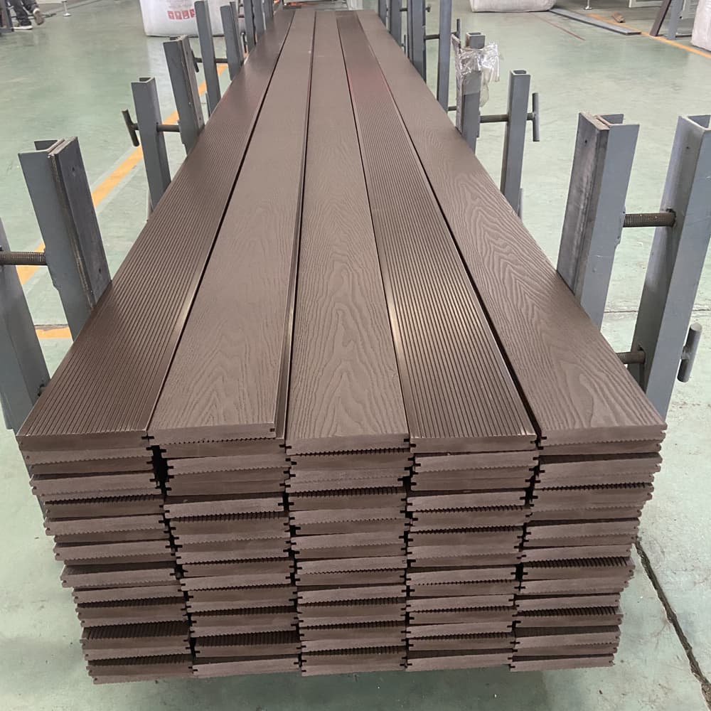 Traditional WPC Decking Wood Plastic Composite Decks for Outdoor